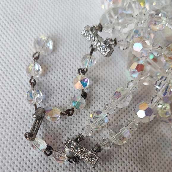 Heavily Faceted Vintage Round Aurora Borealis Clear Crystal Necklace 1950's - Picture 11 of 13